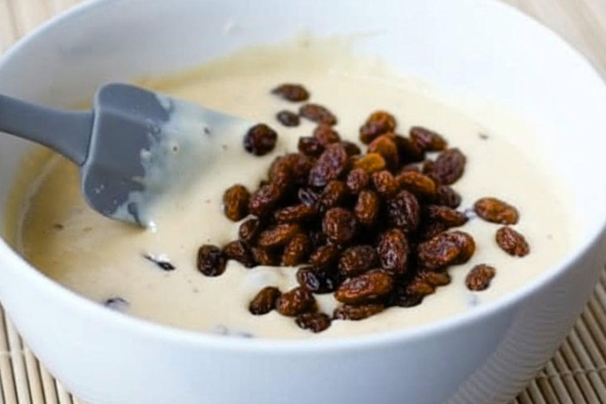 Gently fold in the sultanas and do not overmix.