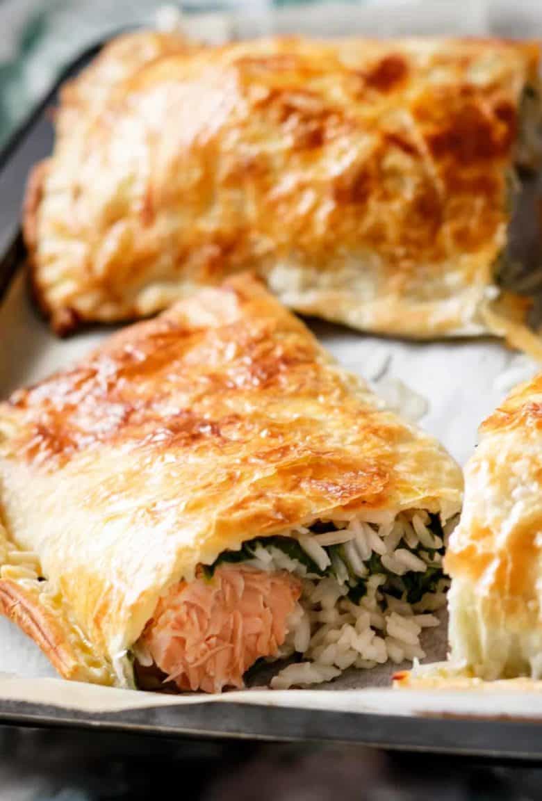 Puff Pastry Salmon Parcels | cafedelites.com