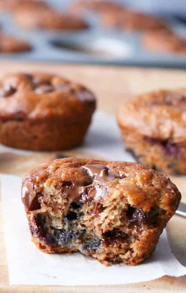 Fluffy Healthy Banana Muffins with juicy blueberries and melt Banana and Blueberry Chocolate Chip Muffins