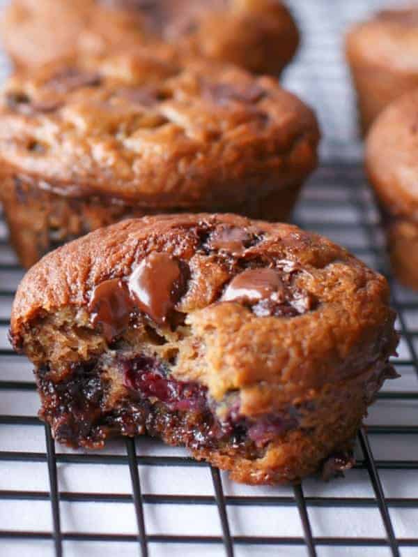 Fluffy Healthy Banana Muffins with juicy blueberries and melt Banana and Blueberry Chocolate Chip Muffins