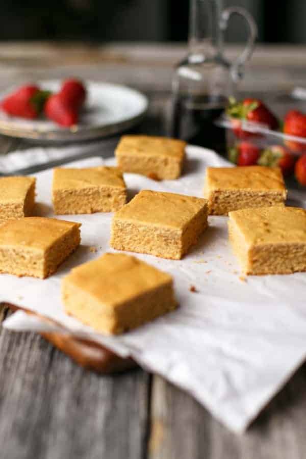 Pancake Maple Blondies - Cafe Delites