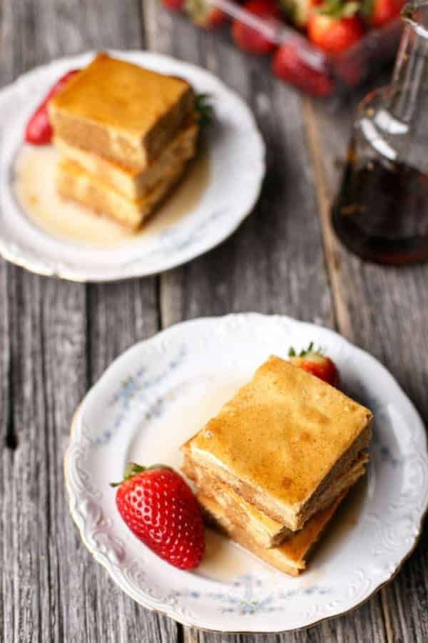 Pancake Maple Blondies - Cafe Delites