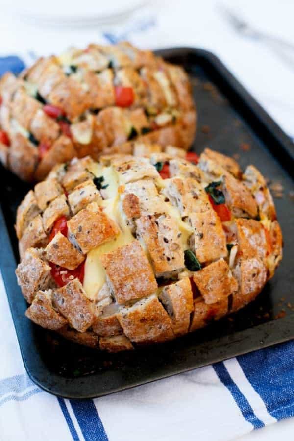 Cheesy Pizza Pull Apart Bread - Cafe Delites