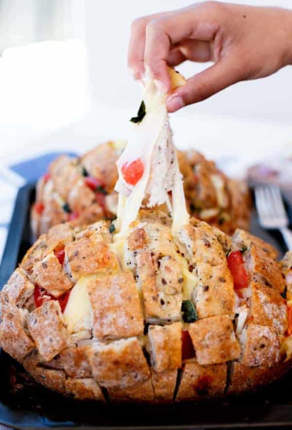 Cheesy Pizza Pull Apart Bread - Cafe Delites