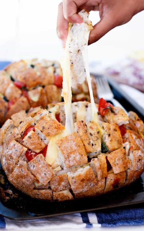 Cheesy Pizza Pull Apart Bread - Cafe Delites