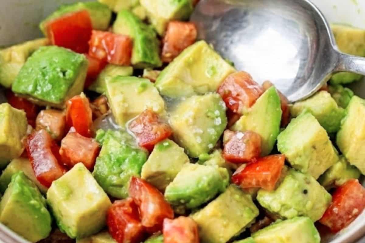 Combine the avocado, tomato, lemon juice, and salt in a bowl - 7