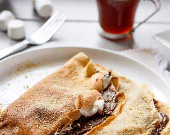 Nutella S'mores Crepes http://cafedelites.com