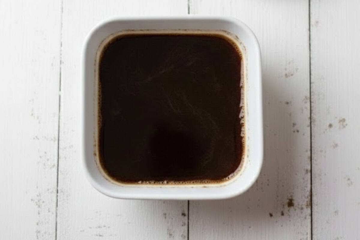 Brew the strong coffee and mix in the rum or your chosen alcohol. - 3