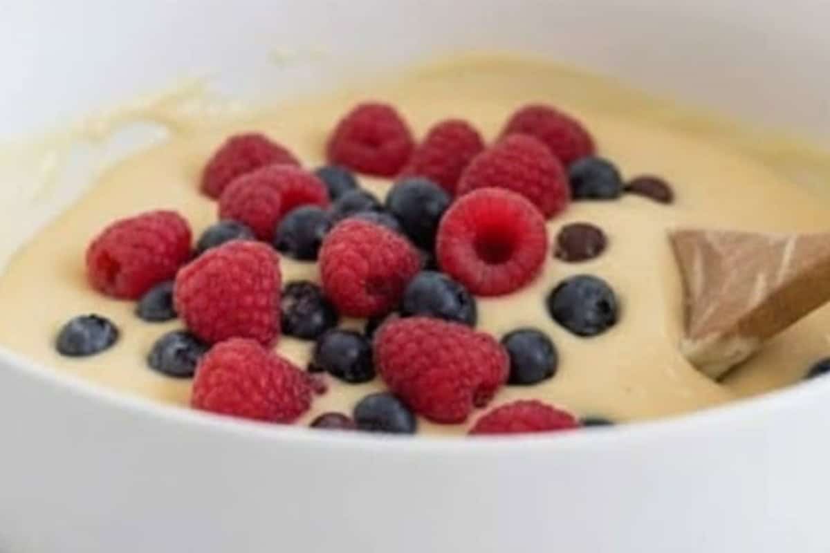 Carefully fold in raspberries, blueberries, and chocolate chips.