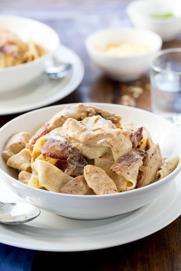 Lightened Up Chicken Carbonara | https://cafedelites.com