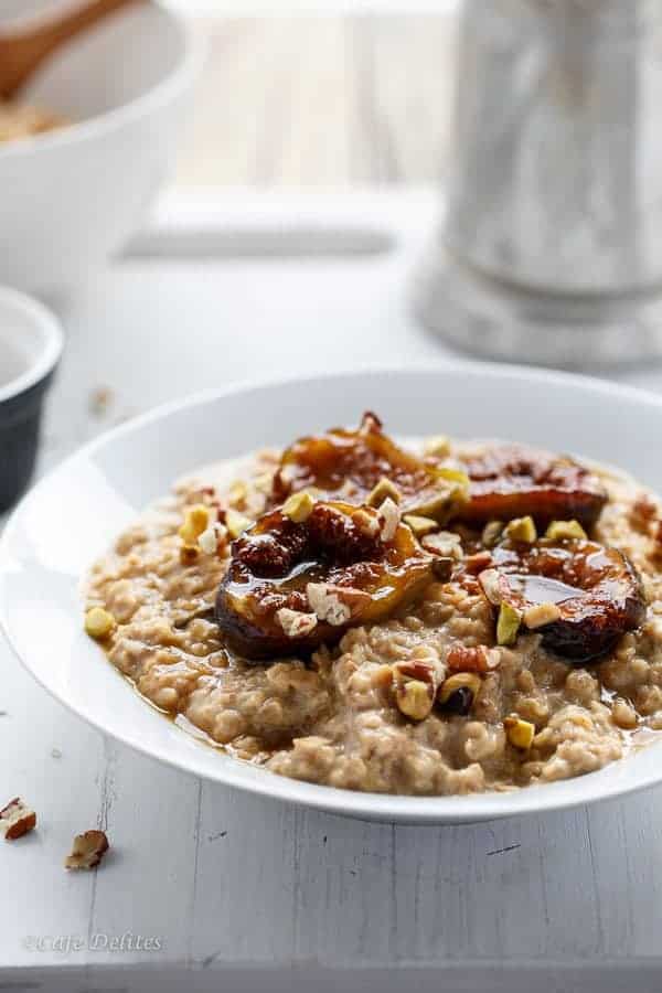 Caramelized Fig Toasted Oatmeal | https://cafedelites.com