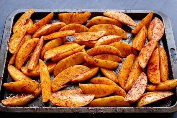  crispy wedges topped with Mexican Taco beef mince Smokey Mexican Beef Wedges