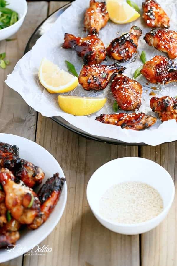 Sticky Honey Sesame Chicken Wings | https://cafedelites.com