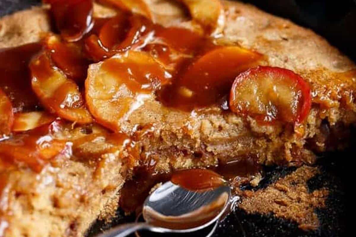 Close-up shot of Apple Pie Pizza. - 10