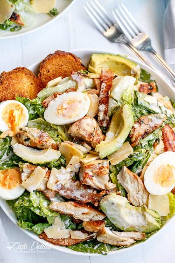 Skinny Chicken and Avocado Caesar Salad  Skinny Chicken and Avocado Caesar Salad