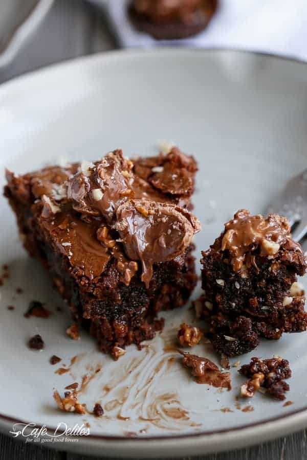 Ferrero Rocher Deep Dish Skillet Brownie Cookie Ferrero Rocher Deep Dish Skillet Brownie Cookie