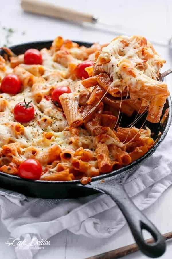 Cheesy Chicken and Roasted Tomato Mozzarella Pasta Bake