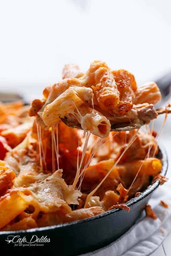 Cheesy Chicken and Roasted Tomato Mozzarella Pasta Bake | https://cafedelites.com