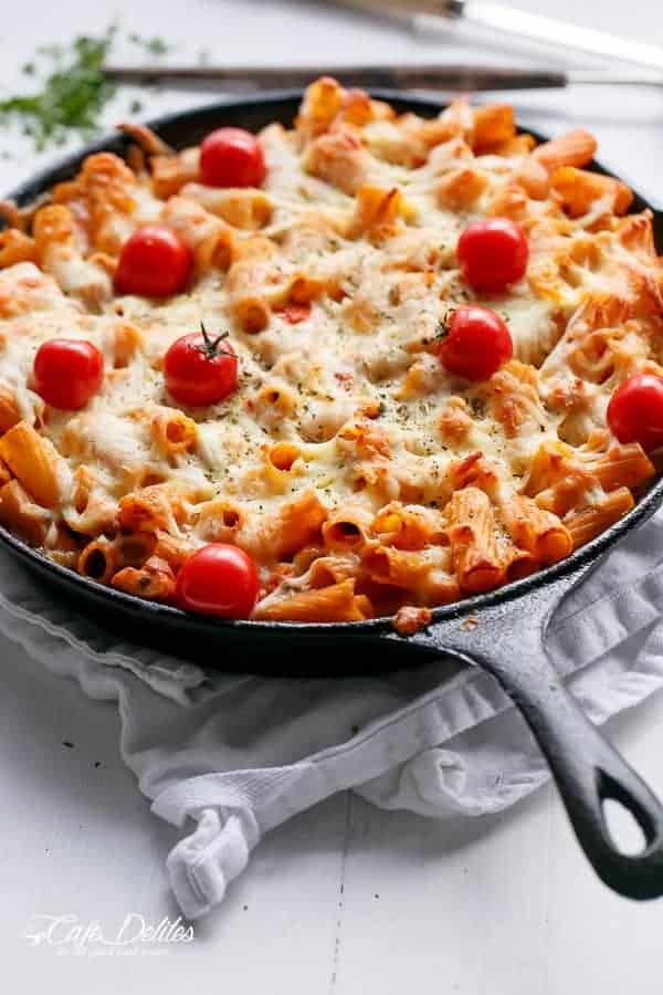 Cheesy Chicken and Roasted Tomato Mozzarella Pasta Bake | https://cafedelites.com