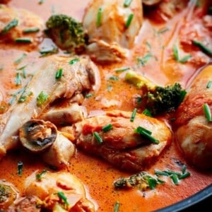 Creamy Tomato Chicken Drumsticks in a pan
