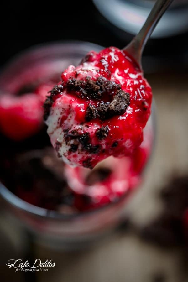 Raspberry Oreo No Bake Cheesecake Parfaits | https://cafedelites.com