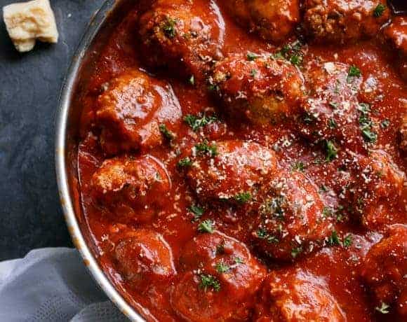 Turkey Pesto and Garlic Meatballs | https://cafedelites.com