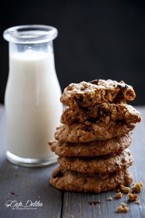 Flourless Oatmeal Peanut Butter Chocolate Chip Cookies - Cafe Delites