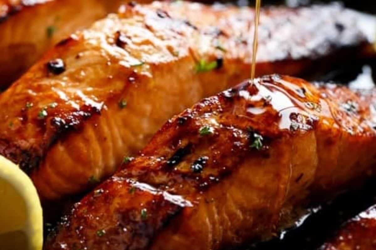 Drizzle the salmon with the brown butter sauce and serve it with steamed vegetables, rice or crisp salad.