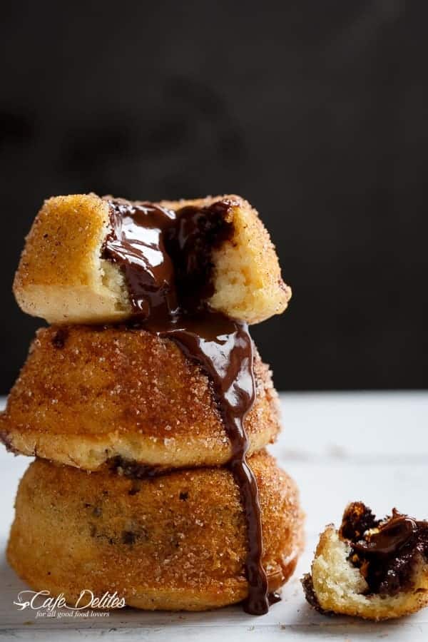 Churro Lava Cakes | https://cafedelites.com