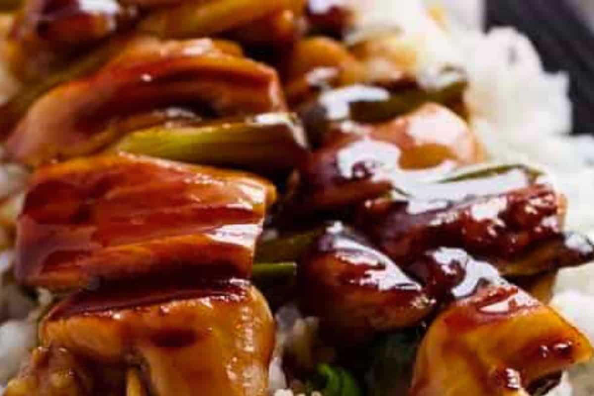 Serve it with rice and the reserved yakitori sauce for dipping.