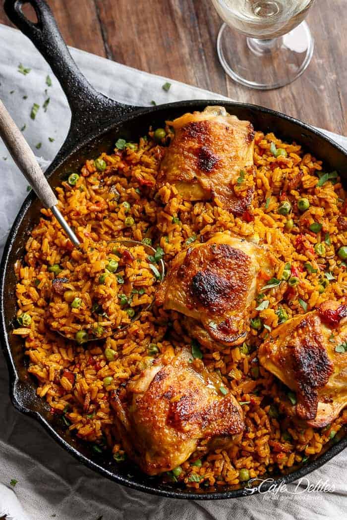 One Pan Spanish Chicken and Rice - Creme De La Crumb