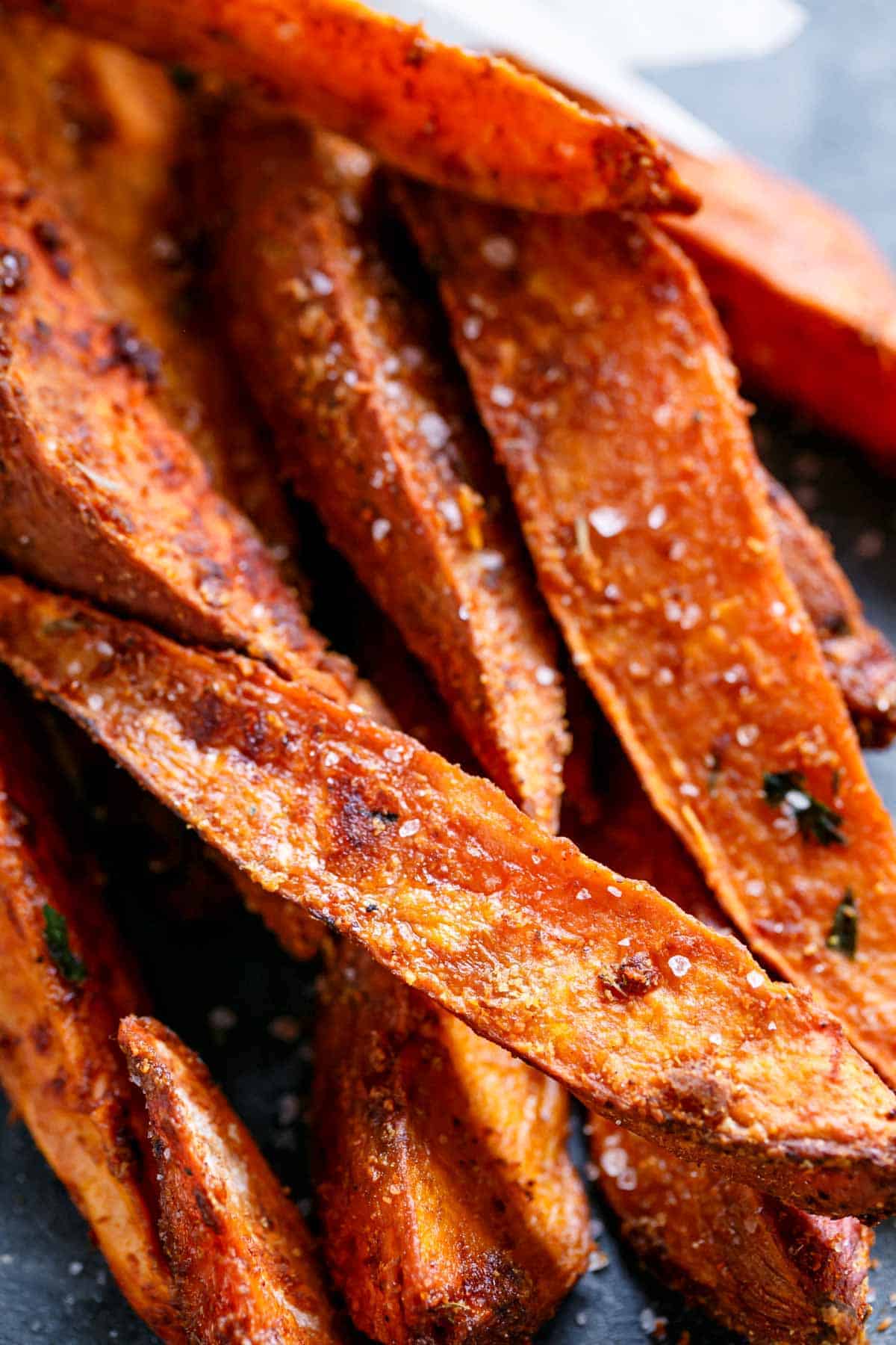 Crispy Sweet Potato Wedges With Garlic Avocado Aioli Cafe Delites