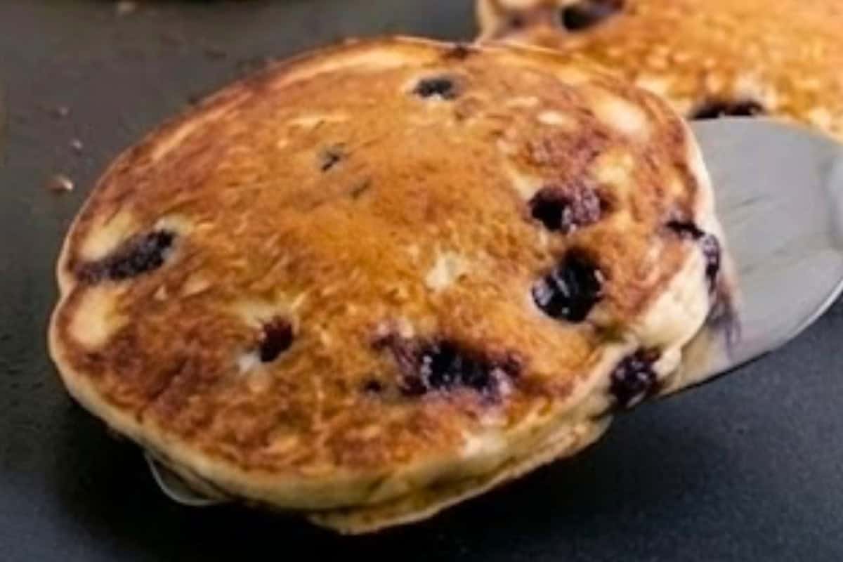 Carefully flip the pancakes and cook the other side until golden, cooked through. - 9