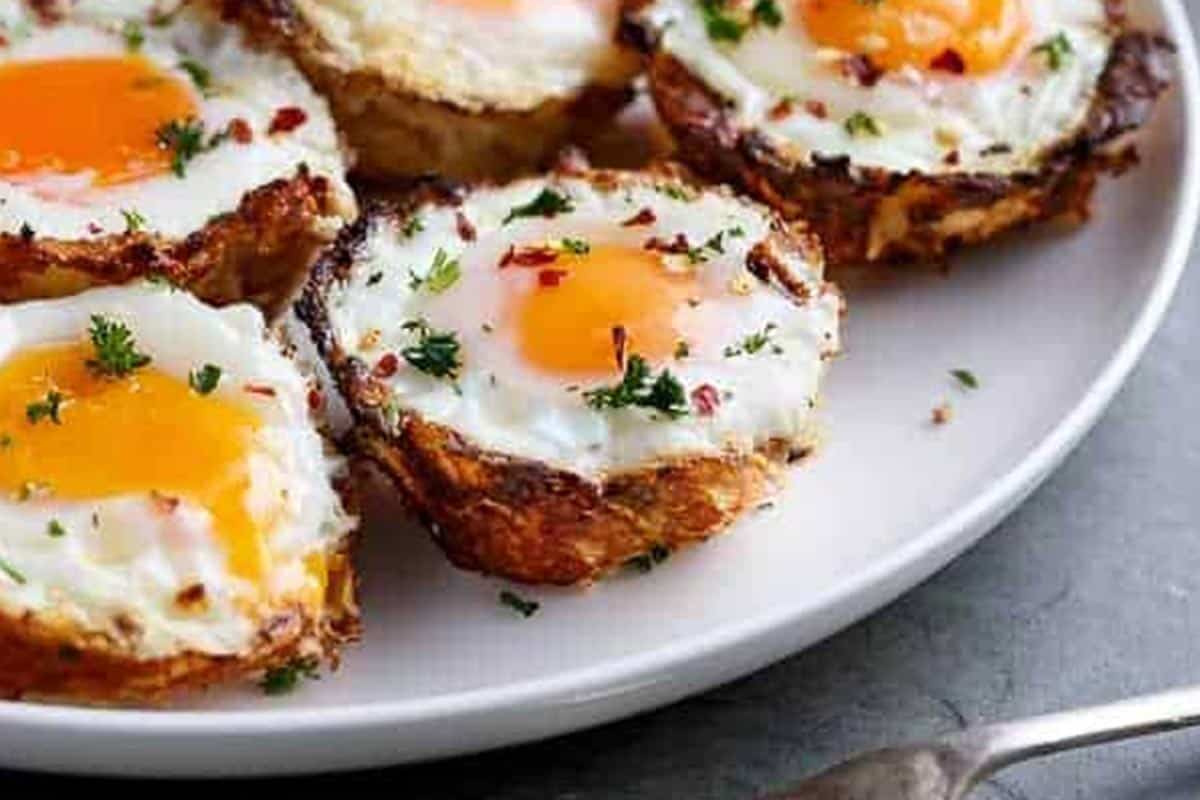 Close-up shot of Cauliflower Hash Brown Egg Cups.