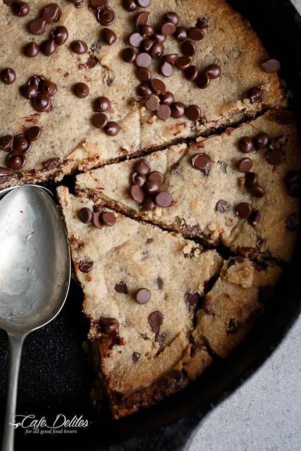 Low Carb Browned Butter Chocolate Chip Skillet Cookie with crispy Low Carb Browned Butter Chocolate Chip Skillet Cookie