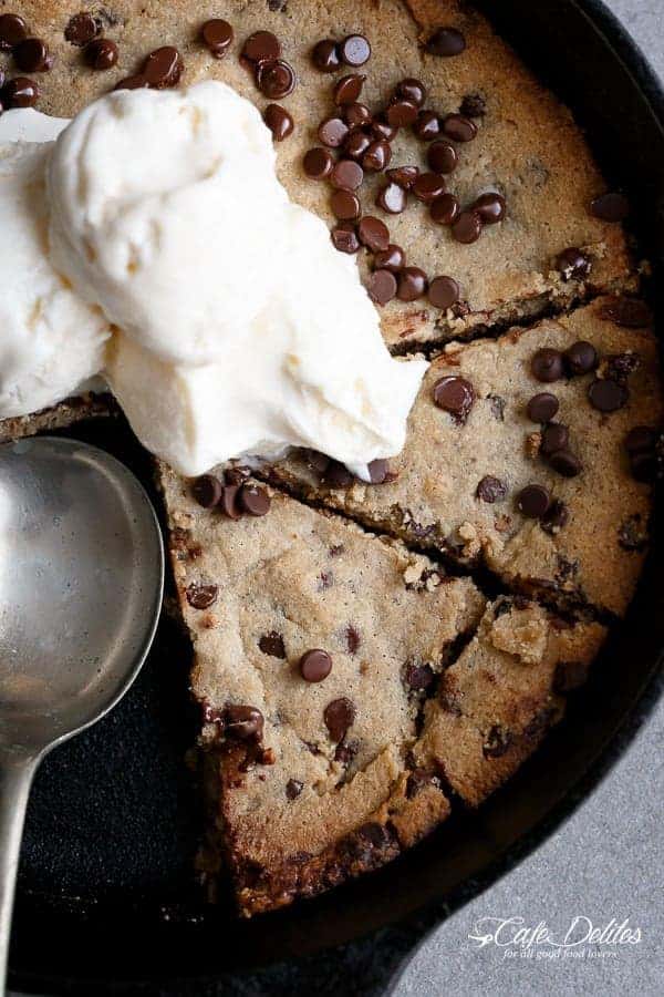 Low Carb Browned Butter Chocolate Chip Skillet Cookie | https://cafedelites.com