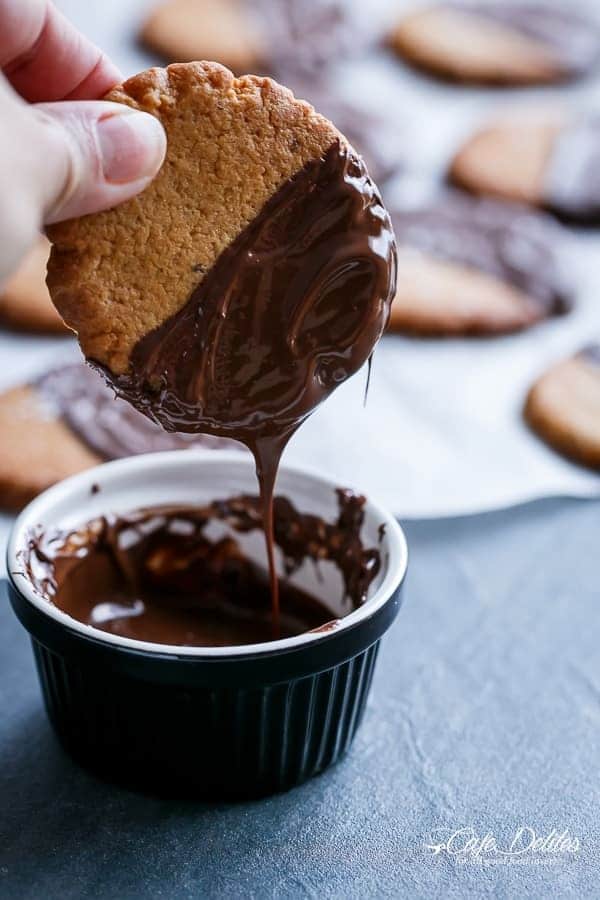 Salted Chocolate Dipped Peanut Butter Cookies Salted Chocolate Dipped Peanut Butter Cookies (Low Carb)