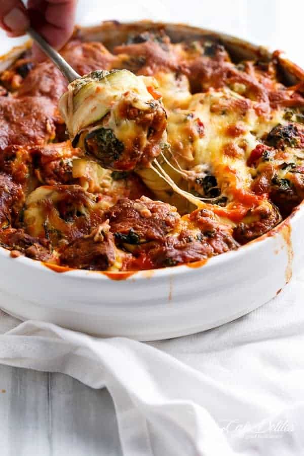 Spinach and Ricotta Zucchini Cannelloni | https://cafedelites.com