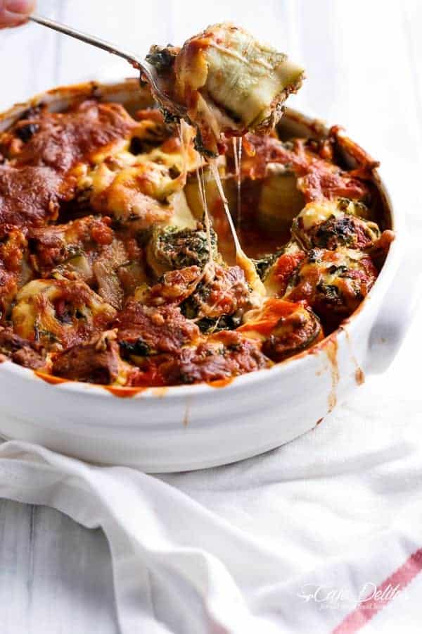 Spinach and Ricotta Zucchini Cannelloni | https://cafedelites.com