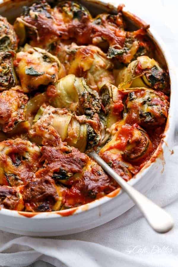 Spinach and Ricotta Zucchini Cannelloni | https://cafedelites.com