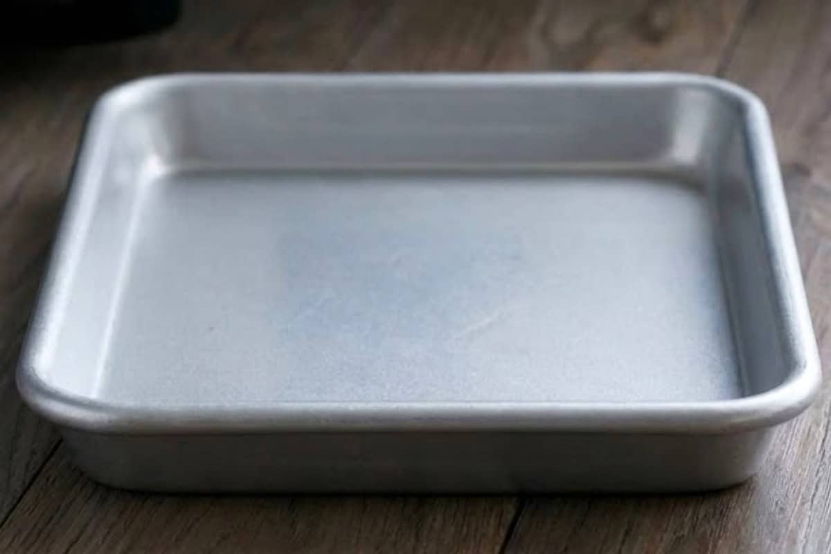 Preheat your oven to 176°C | 350°F and prepare a small baking tray