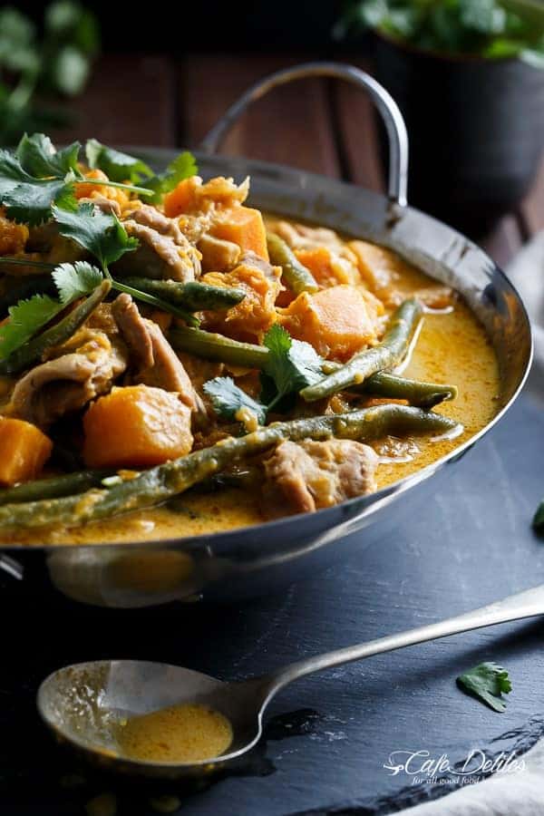 Chicken and Butternut Pumpkin Korma Curry | https://cafedelites.com