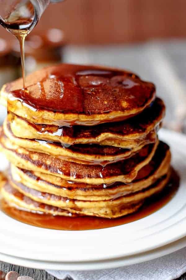 Caramel Chip Pumpkin-Pancakes | https://cafedelites.com