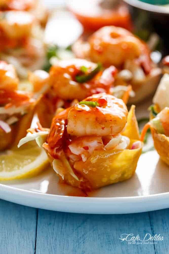 The ultimate appetiser! Garlic Prawn (Shrimp) Salad Wonton Cups with Sweet Chilli Sauce | https://cafedelites.com