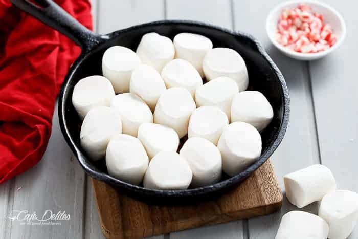 Candy Cane Christmas S'mores Dip | http://cafedleites.com