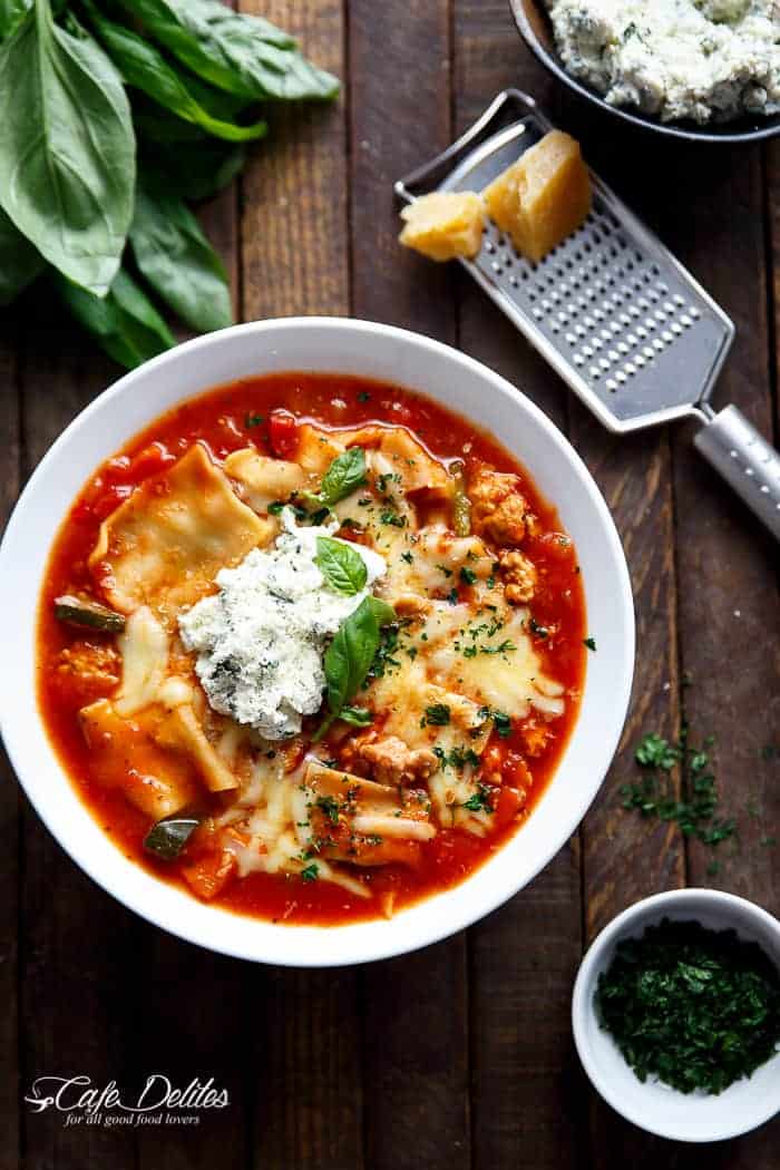 Easy Slow Cooker Lasagna Soup + VIDEO! - Cafe Delites