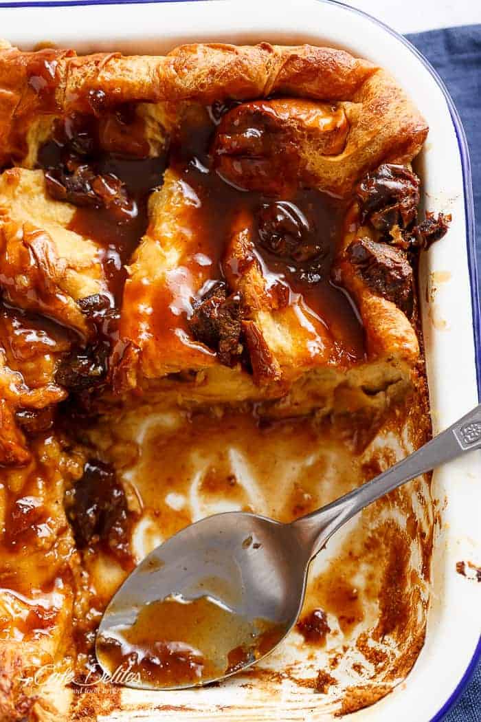 Sticky Date (Toffee) French Toast Bake/Casserole! Prepared either the day before or the morning of Christmas: a quick, easy and super decadent breakfast bake to enjoy after opening all of those presents!