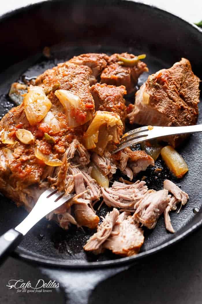 Crispy Slow Cooker Pork Carnitas (Mexican Pulled Pork) | https://cafedelites.com