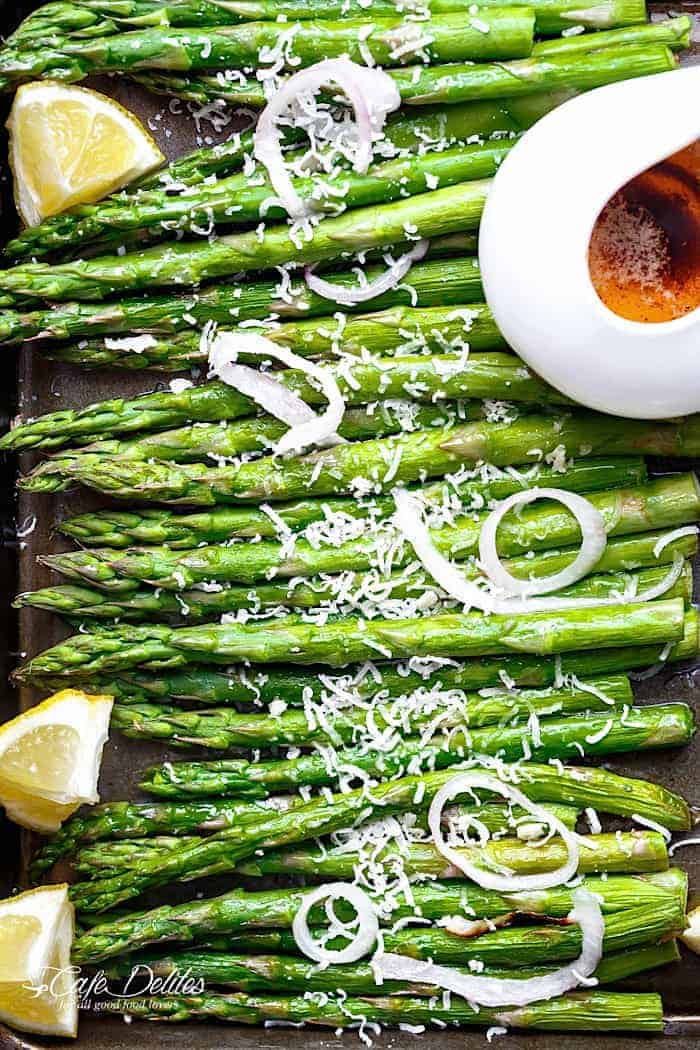 Garlic Browned Butter Baked Asparagus | https://cafedelites.com