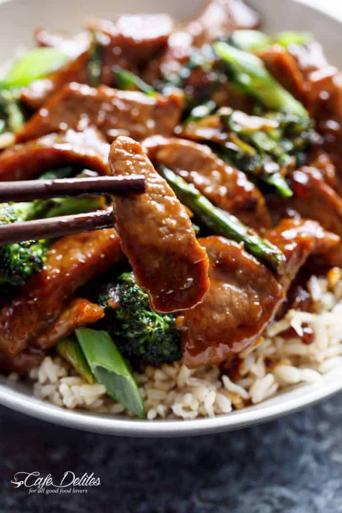 A Mongolian Beef And Broccoli like traditional take-out? With only HALF the oil needed compared to other recipes, this Mongolian Beef is even better! | https://cafedelites.com